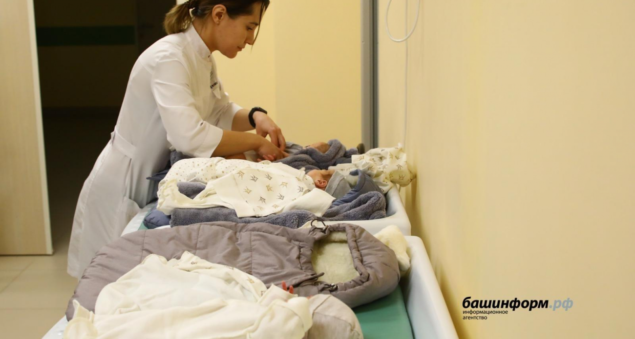 С 2026 года башкирские мамы получат пенсию за всех детей без ограничений